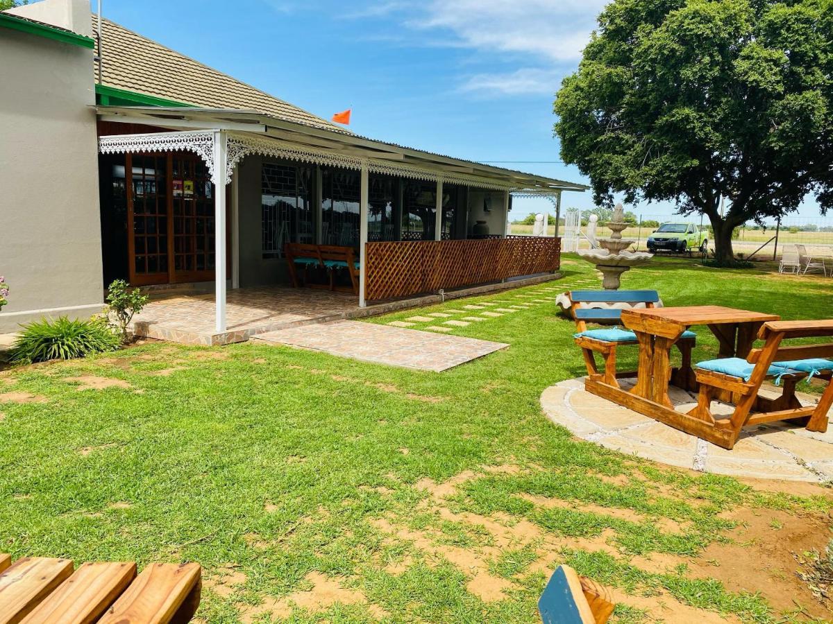 Biekiesvlei Hotel Lichtenburg Exterior foto