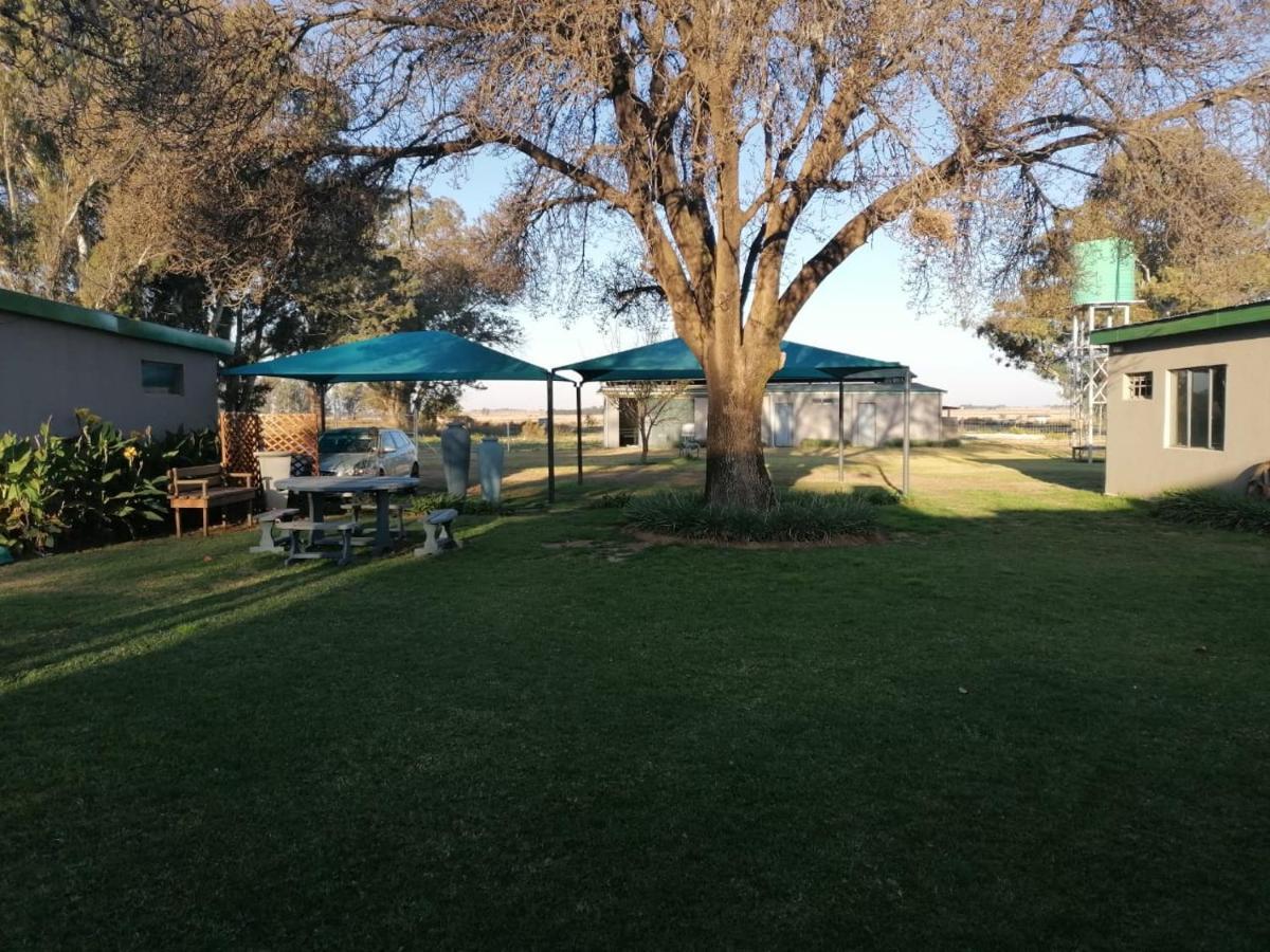 Biekiesvlei Hotel Lichtenburg Exterior foto
